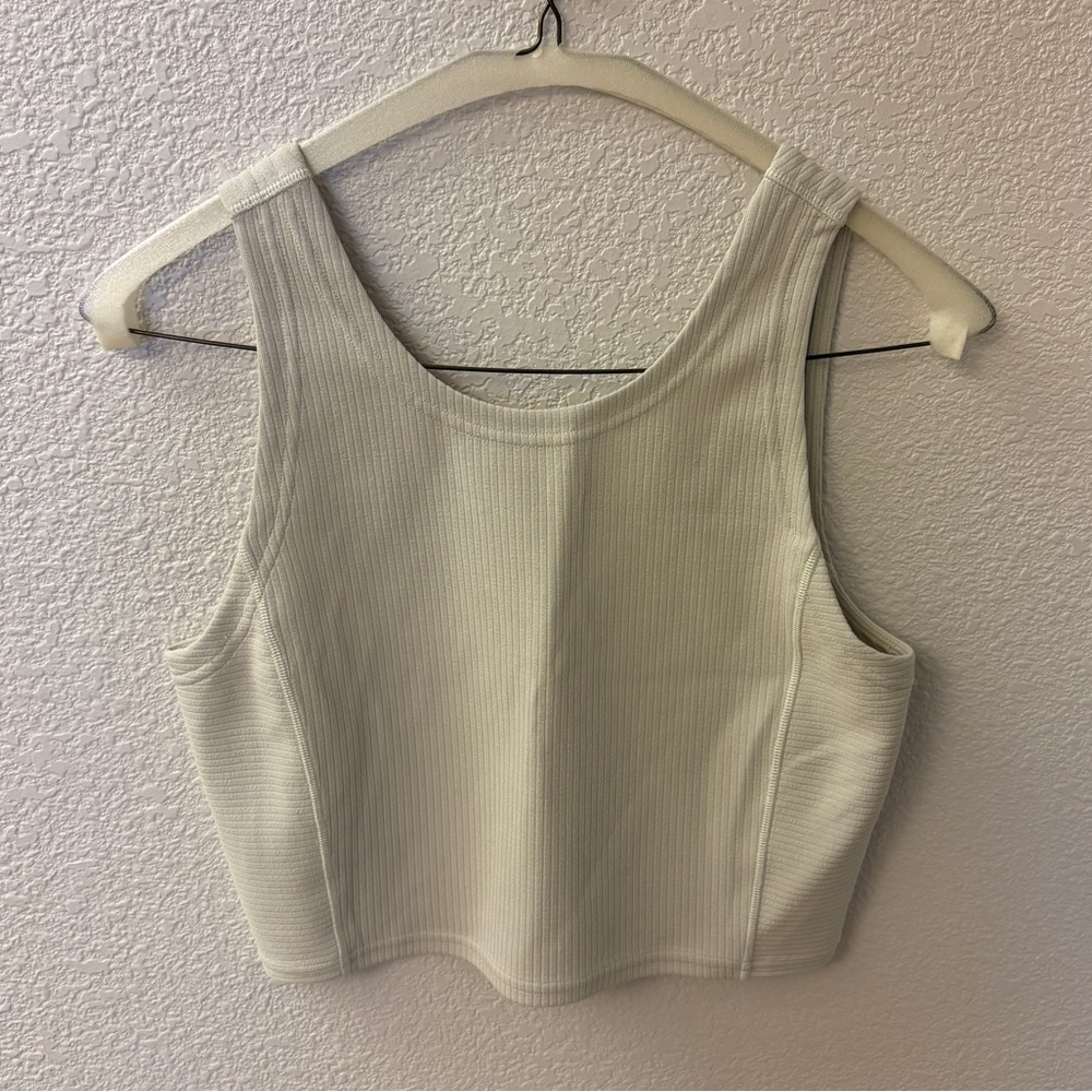 Lululemon, Ribbed Softstreme Tank, 6